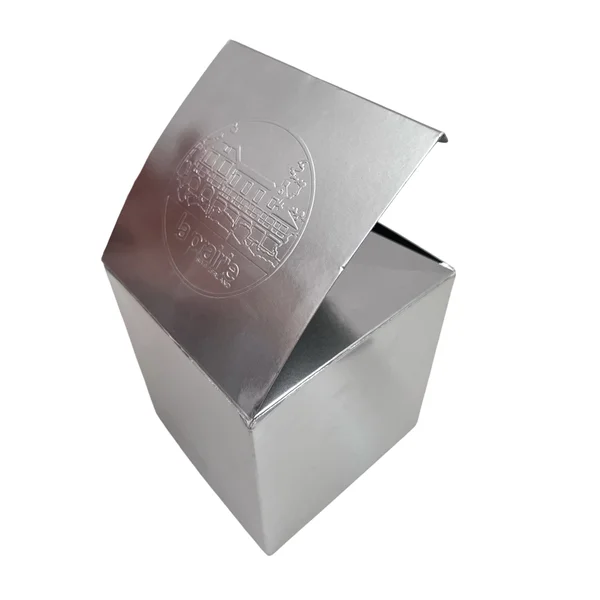 custom-silver-foil-packaging-boxes-uk